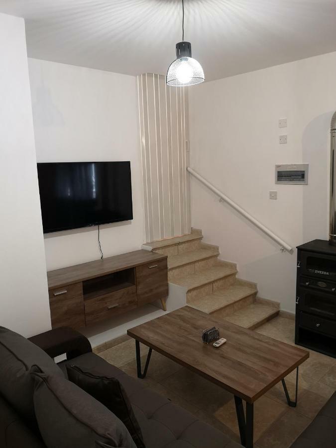 Aprosmeno Jacuzzi House 1 Villa Agrós Eksteriør bilde
